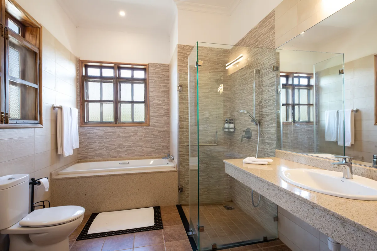 Kahawa House Bathroom